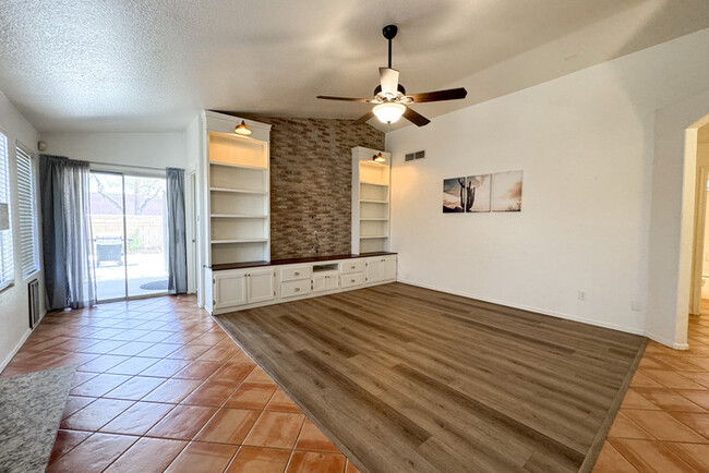 Building Photo - Home at 51st Ave/ Loop 101! . JOIN THE WAI...