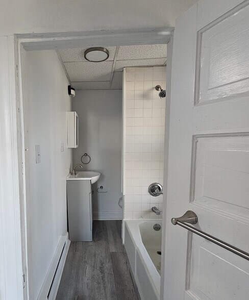 Building Photo - 1713 Jefferson Ave