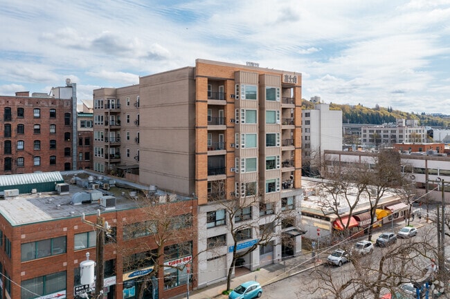 Building Photo - Fujisada Condominiums