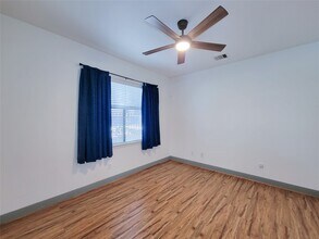 Building Photo - 1432 Ennis St
