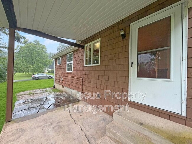 Building Photo - 255 Rawle St
