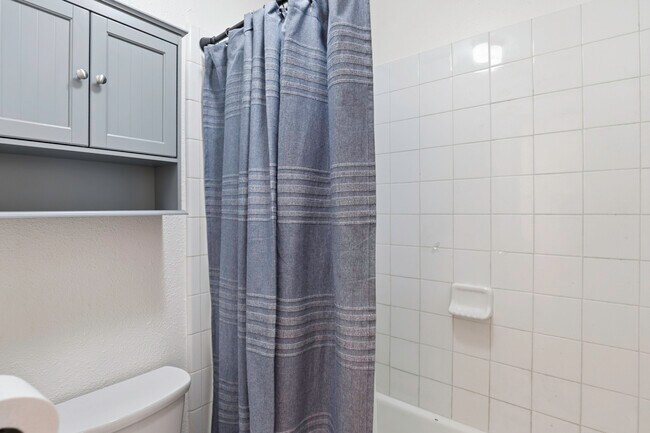 Building Photo - 6315 Forest Village