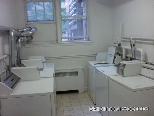 Building Photo - 71 Kilsyth Rd