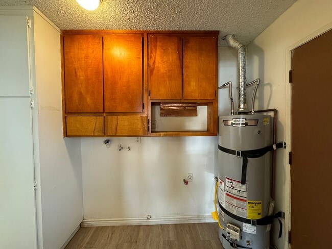 Building Photo - 2501 Bea Ct