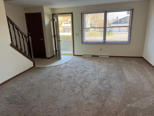 Building Photo - 5303 Johnnycake Ridge NE