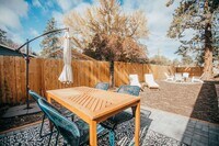 Building Photo - Railroad Duplex - 0000-RAIL-00