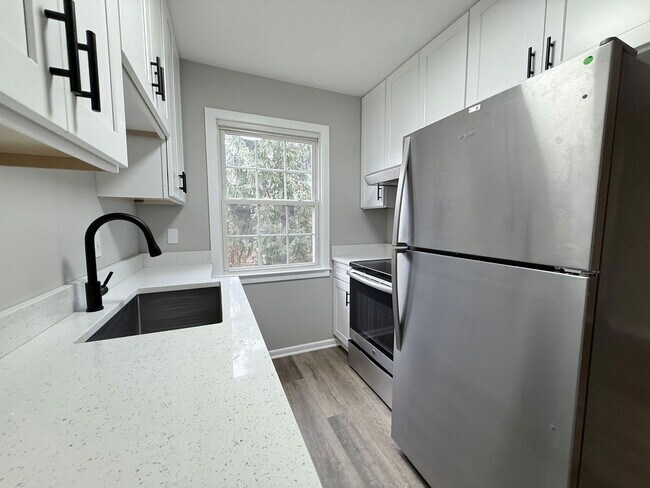 Building Photo - 4597 Ethel St