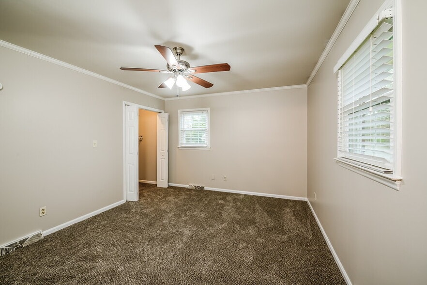 Building Photo - 3284 Friedberg Church Rd