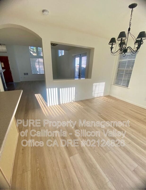 Building Photo - 374 Pismo Terrace