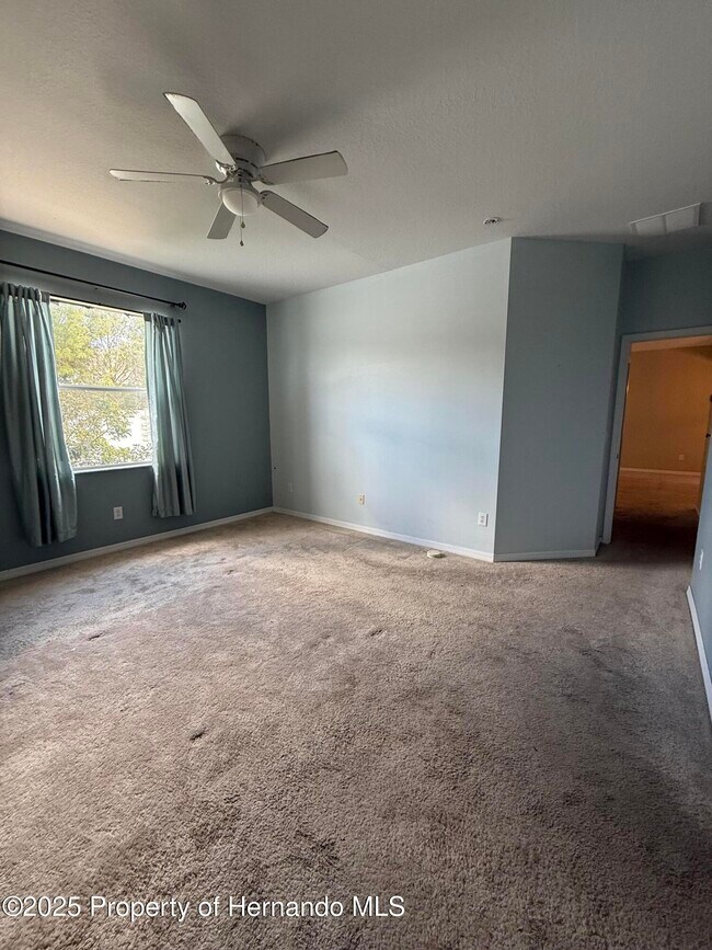 Building Photo - 184 Fairmont Dr