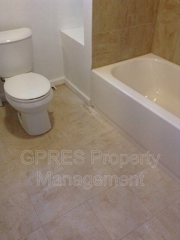 Building Photo - 1316 Wightman St