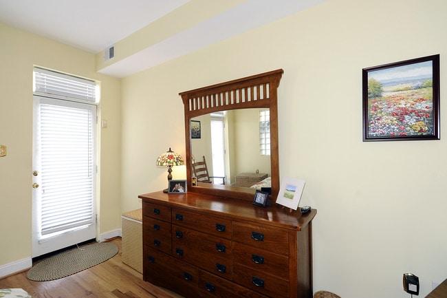 Building Photo - 1757 T Street NWUnit C