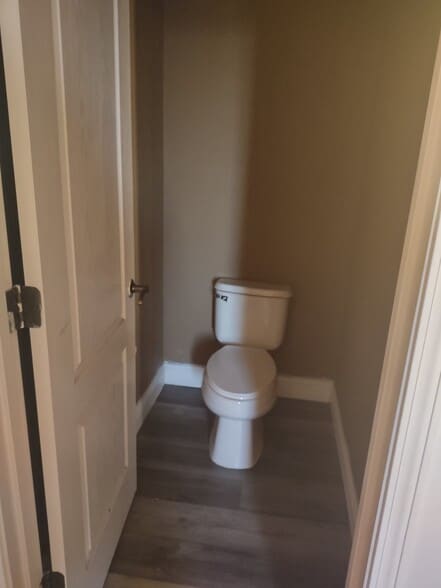 Building Photo - 3013 Collingham Ct