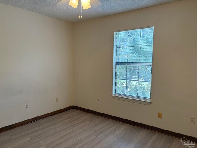 Building Photo - 2886 Villa Woods Cir