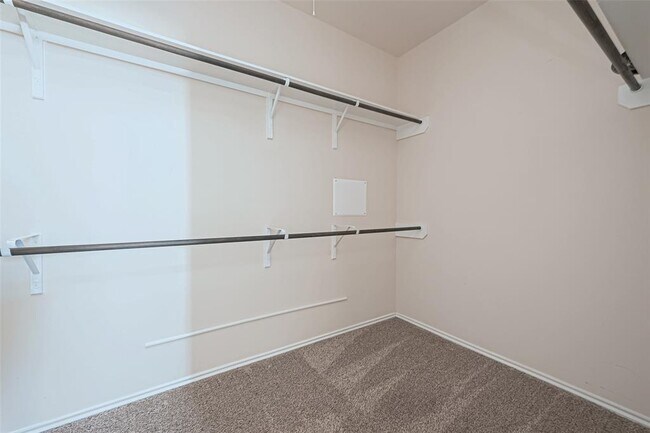Building Photo - 8402 Coral Cove Pass Ln