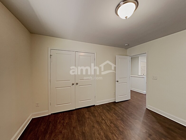Building Photo - 257 Makenna Dr