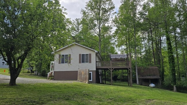 Building Photo - 22 Smokey Creek Cove