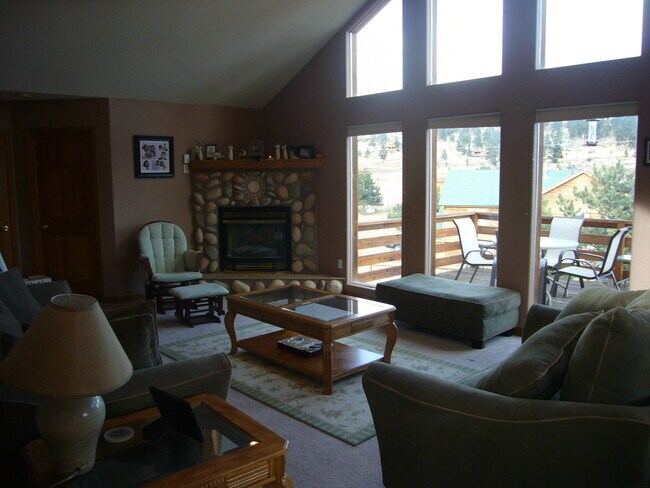 Building Photo - Beautiful Bailey 3 Bedroom, 2 Bath Home