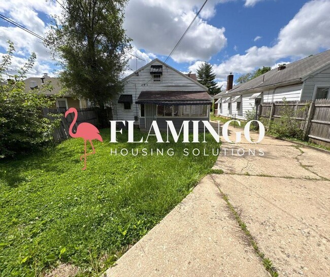 Building Photo - Comfortable 2-Bedroom Home with Central Air in Dayton’s Gem City