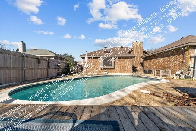 Building Photo - 3416 Aster Ln