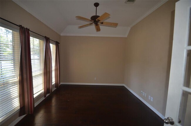 Building Photo - 13430 Missarah Ln