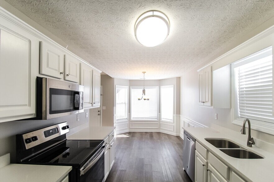 Building Photo - 125 Eastfield Ct
