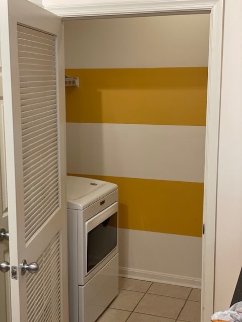 Laundery room off kitchen, washer and dryer - 4860 Eisenhower Ave