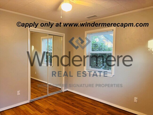 Building Photo - Charming 4 bedroom Home in Tahoe Park w/ E...