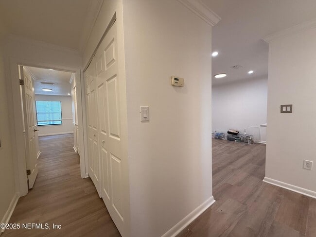 Building Photo - 1604 Arcadia Dr