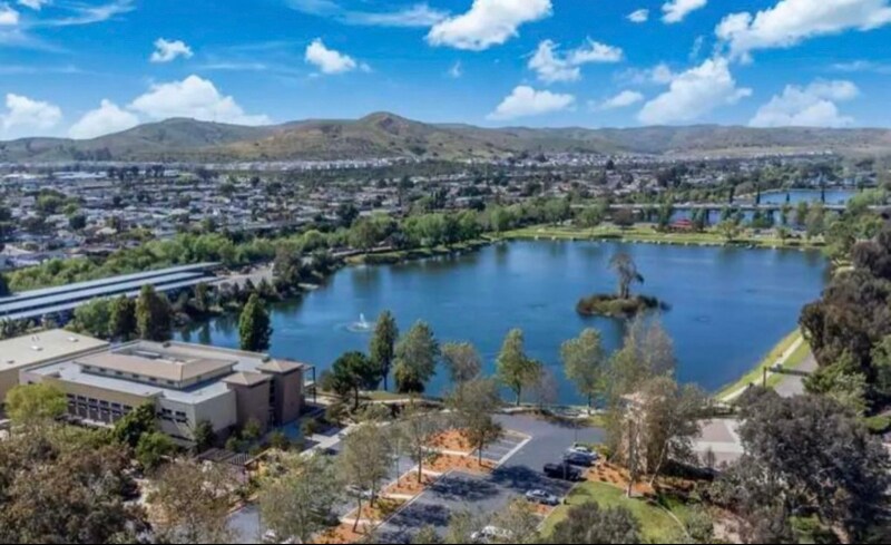 Building Photo - 9205 Camino Del Verde