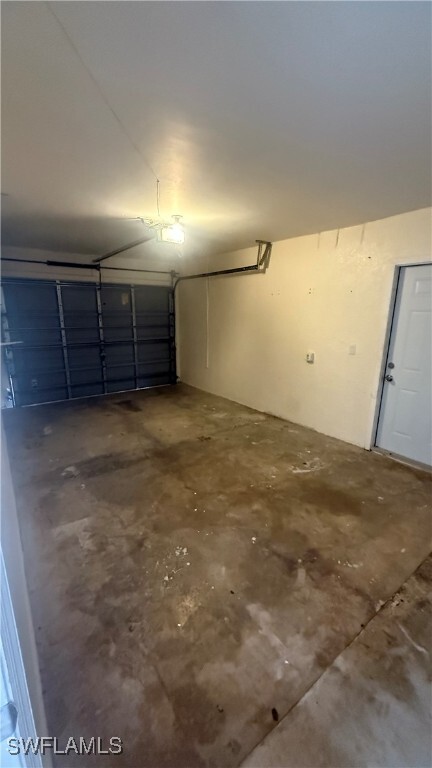 Building Photo - 4622 Douglas Ln