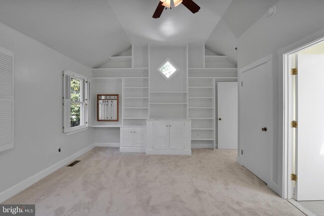Building Photo - 4806 41st St NW