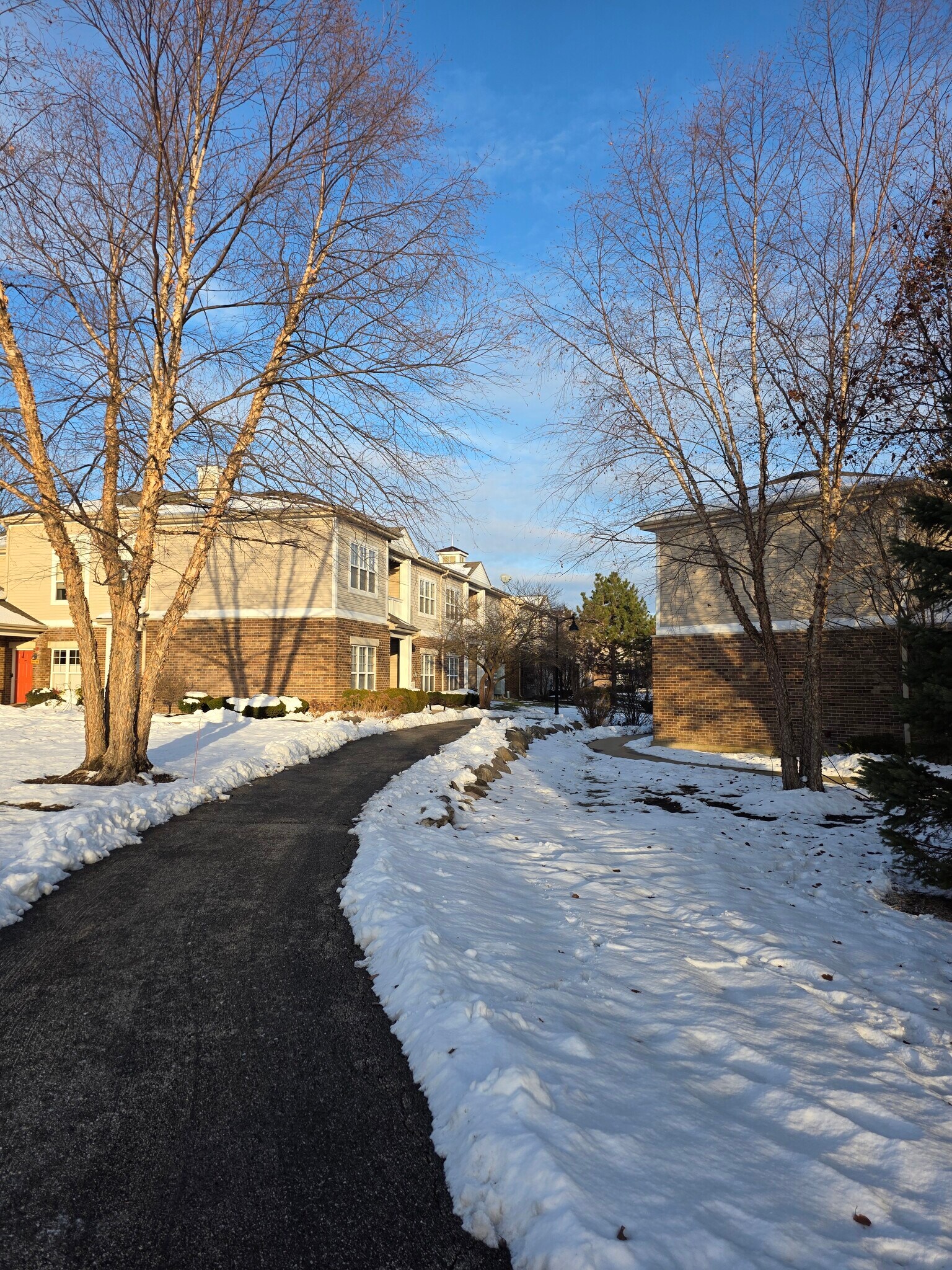 Building Photo - 104 Clubhouse Ln