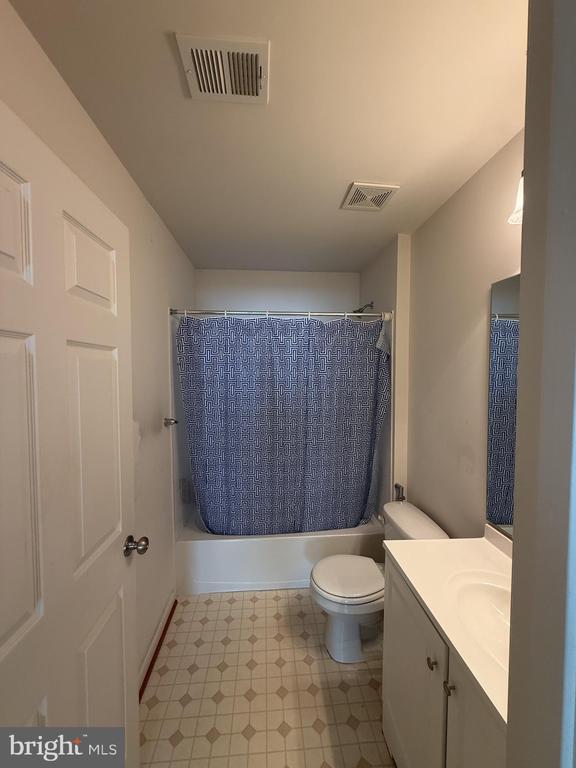 Building Photo - 12489 Pfitzner Ct