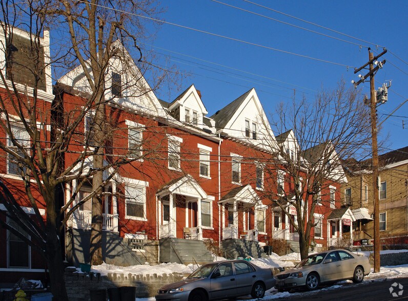 Building Photo - 2409-2417 W. Clifton Ave