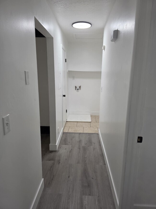 Building Photo - 1455 W Layton 4-plex
