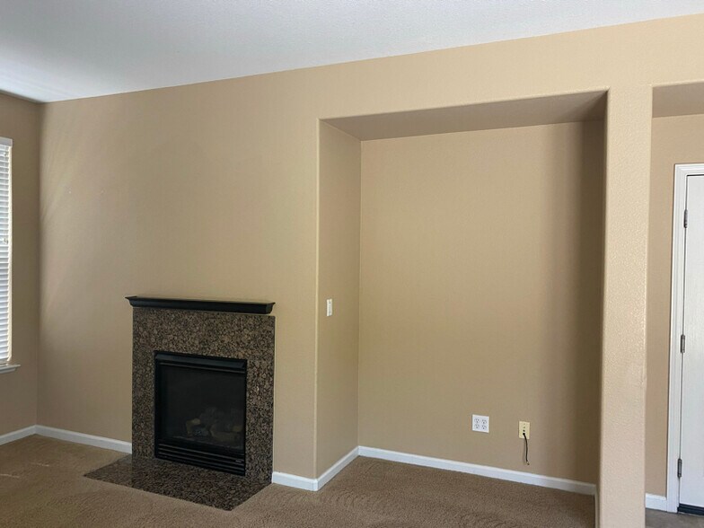 Building Photo - 3908 Hidden Grove Ln