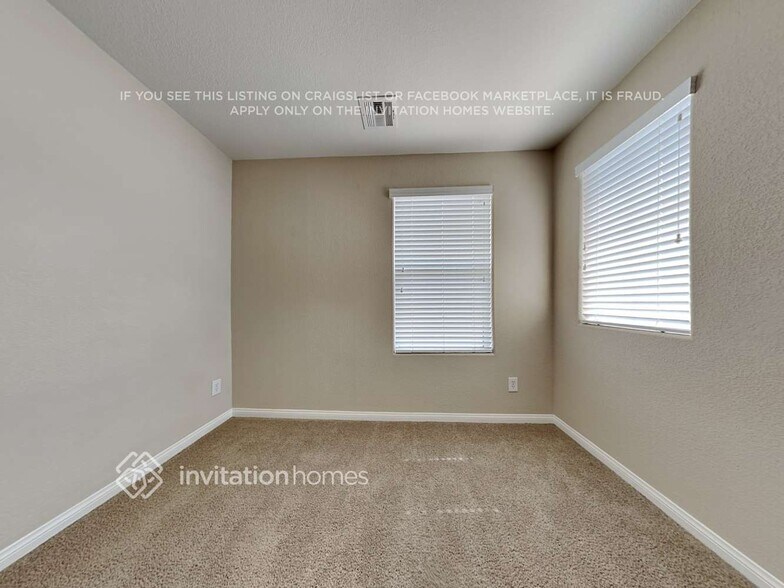 Building Photo - 9974 Ashland Oaks Ct