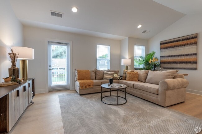 Building Photo - Chesterfield Lease-Save $600! 2 Bedroom, 2...
