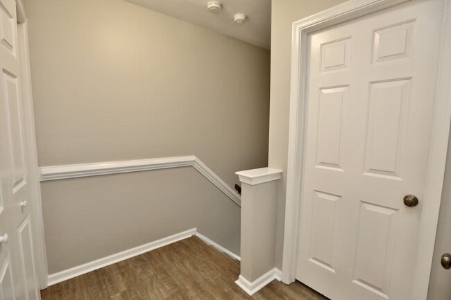Building Photo - Updated End-Unit Brick Townhome Ready NOW!...