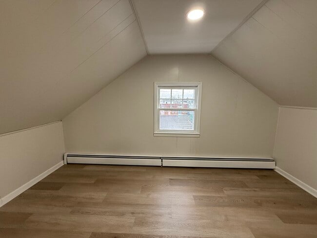 Building Photo - 255 N 1st Ave