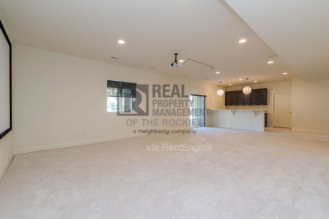 Building Photo - 5720 Big Canyon Dr