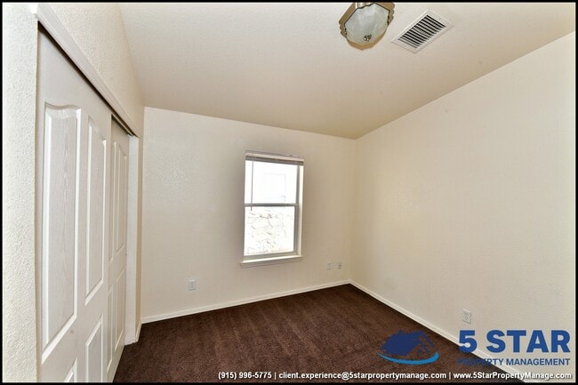 Building Photo - 14164 Robert Ituarte Dr