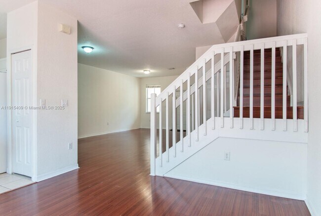 Building Photo - 12435 SW 125th St