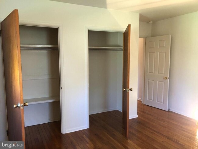 Building Photo - 29 Laver Rd