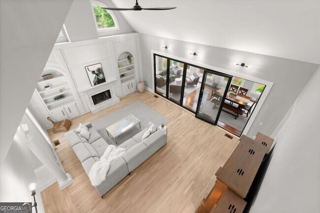Building Photo - 1431 Waterford Green Dr