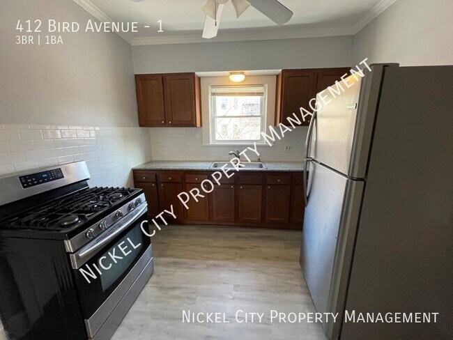 Building Photo - 412 Bird Ave