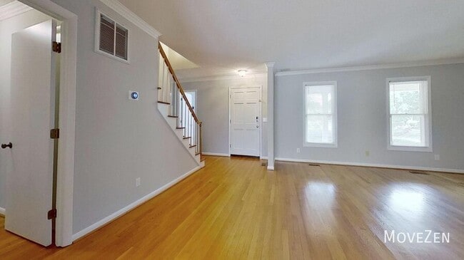 Building Photo - 5307 Pondfield Dr