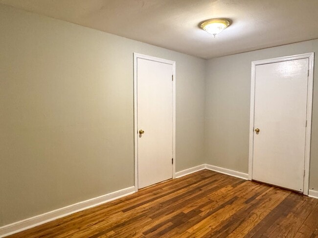 Building Photo - 16207 Lucia Dr