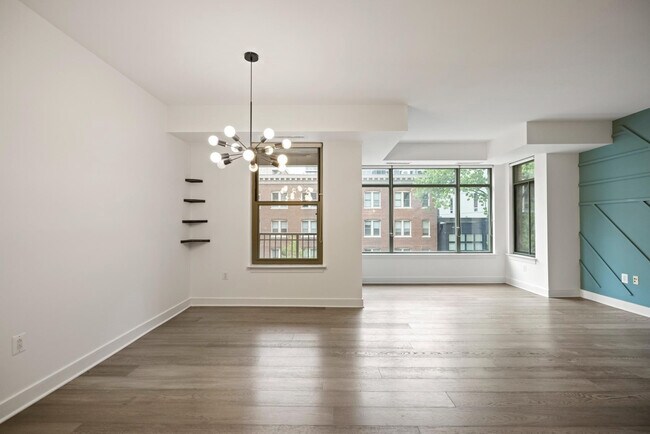 Building Photo - 2425 L St NW